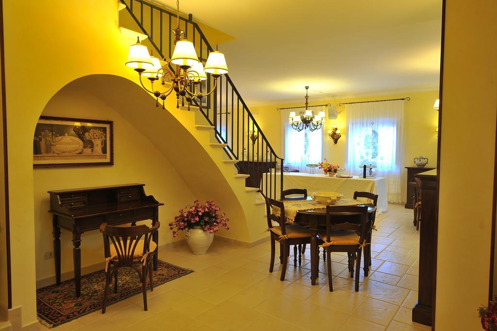Relais Casabella Guest House Martina Franca Exterior foto