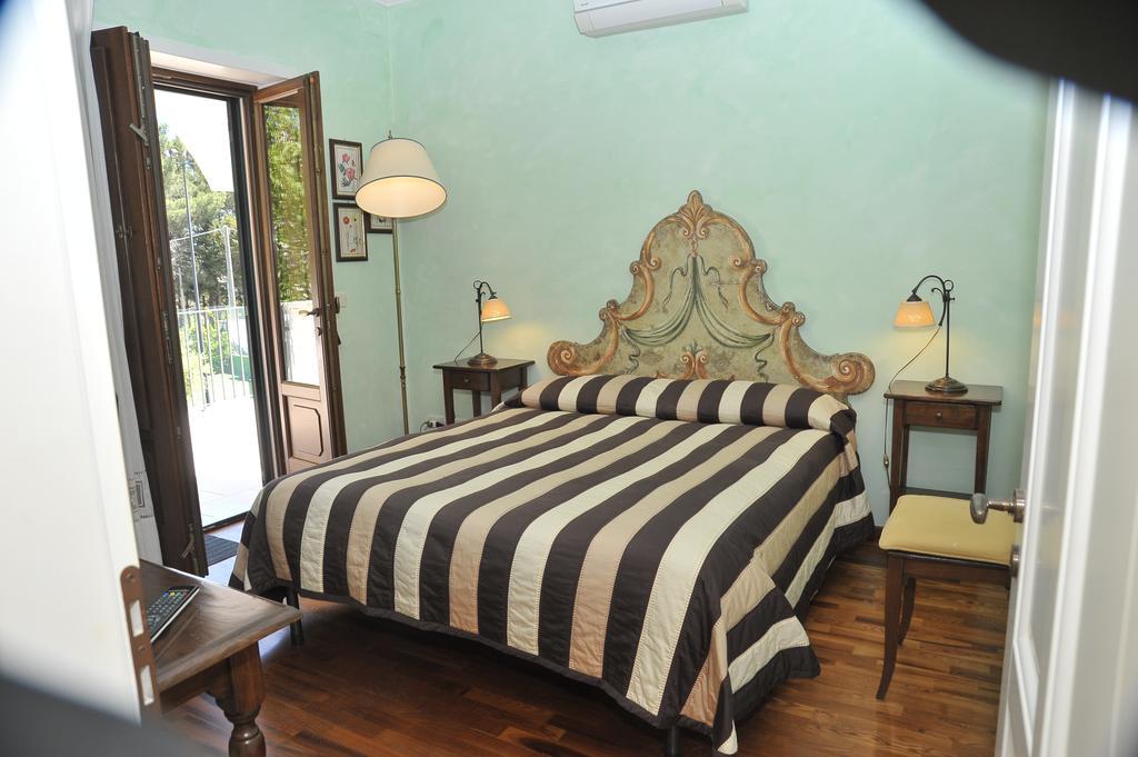 Relais Casabella Guest House Martina Franca Exterior foto
